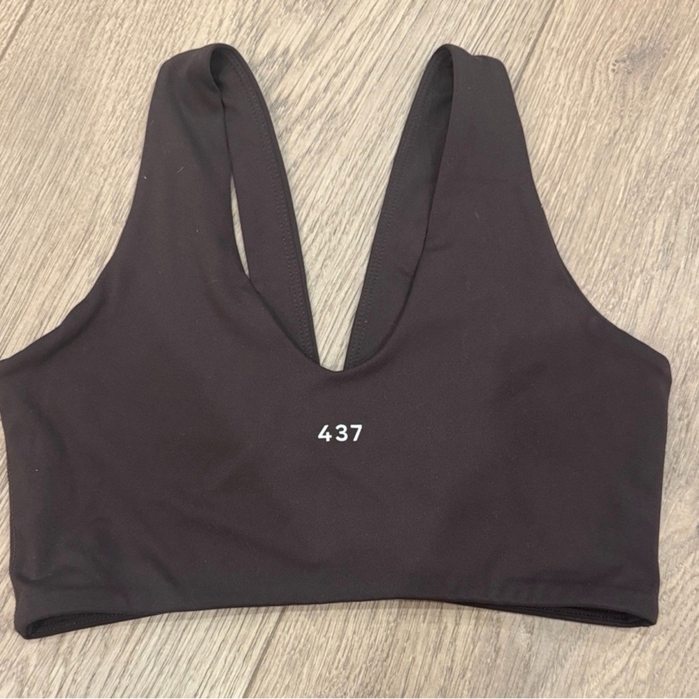 437 Women's Black Sports Bra